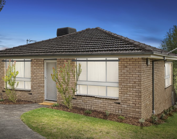 1/10 Clematis Avenue, Ferntree Gully VIC 3156