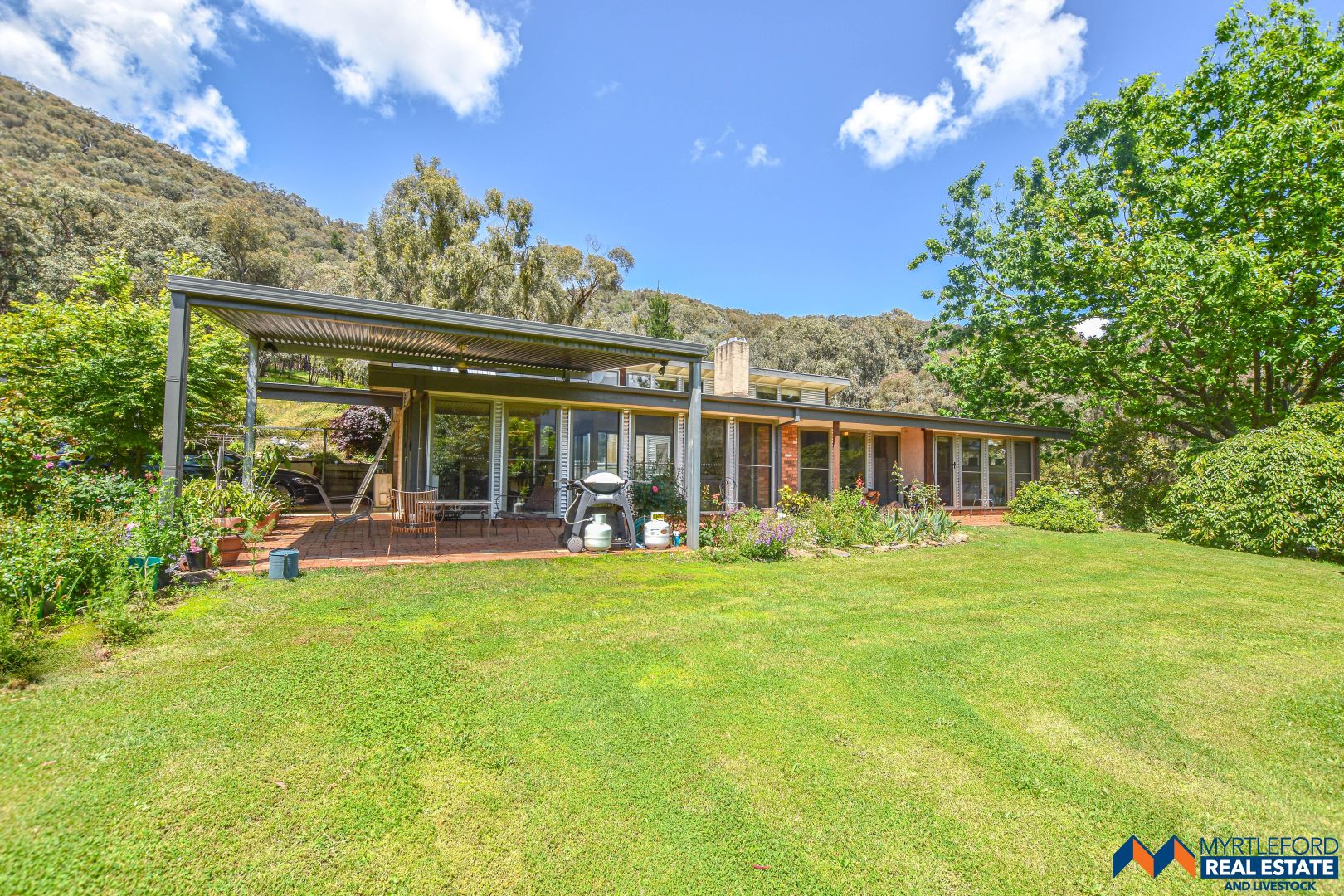 390 Happy Valley Road, Myrtleford VIC 3737, Image 2