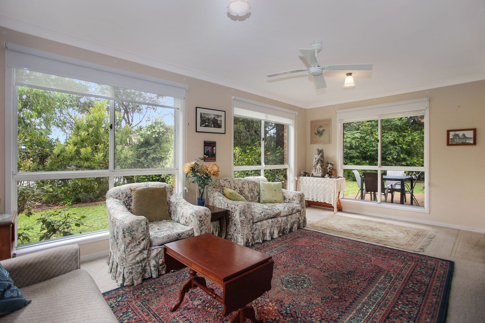 2 Higgins Close, Tea Gardens NSW 2324, Image 2