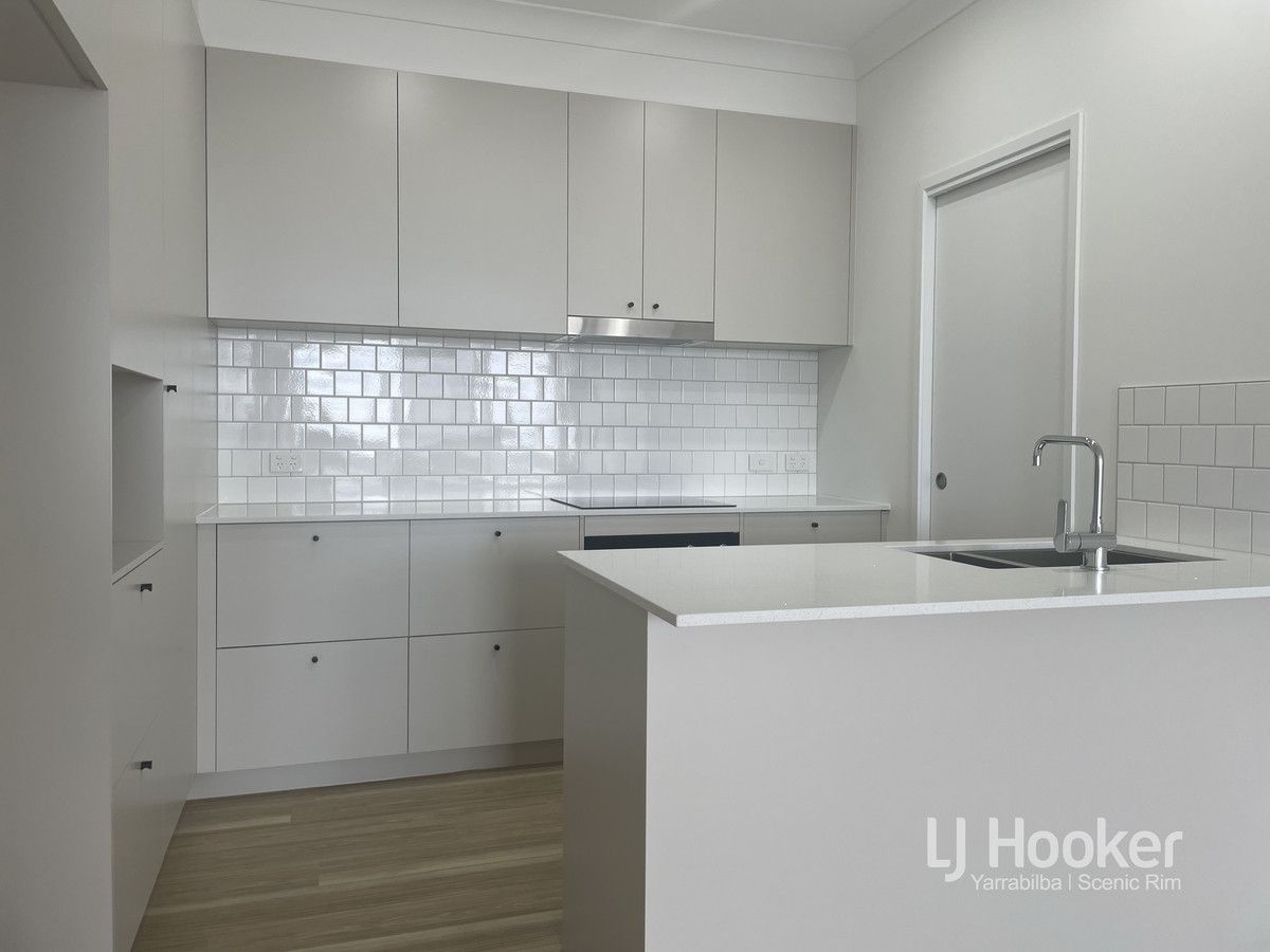 2 bedrooms Apartment / Unit / Flat in 18/32 Everglade Street YARRABILBA QLD, 4207