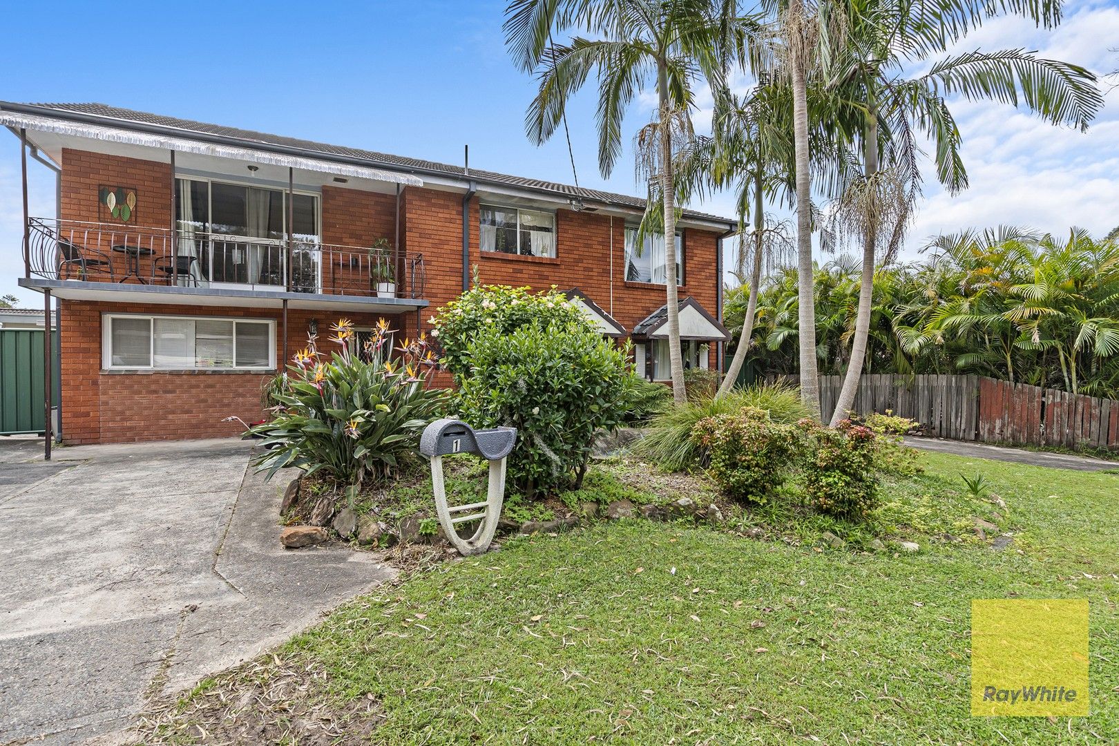 5 bedrooms House in 1 Pioneer Road UMINA BEACH NSW, 2257