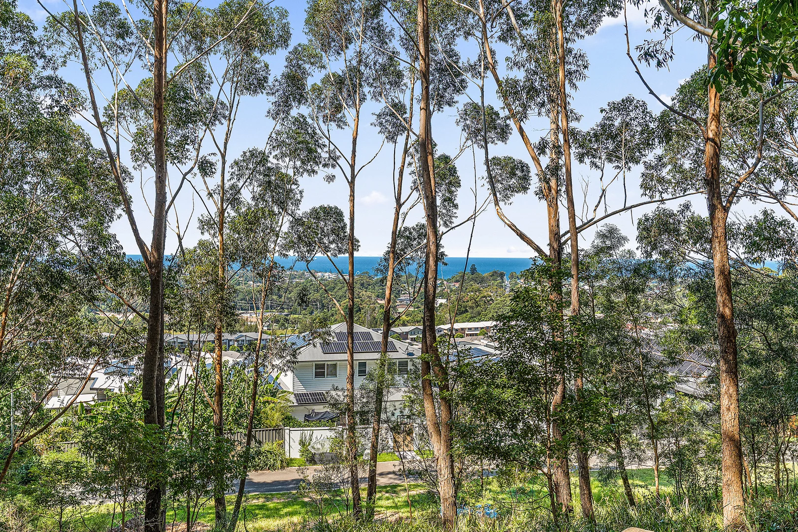 Additional image 10 of 4 Highlands Parade, Bulli NSW 2516