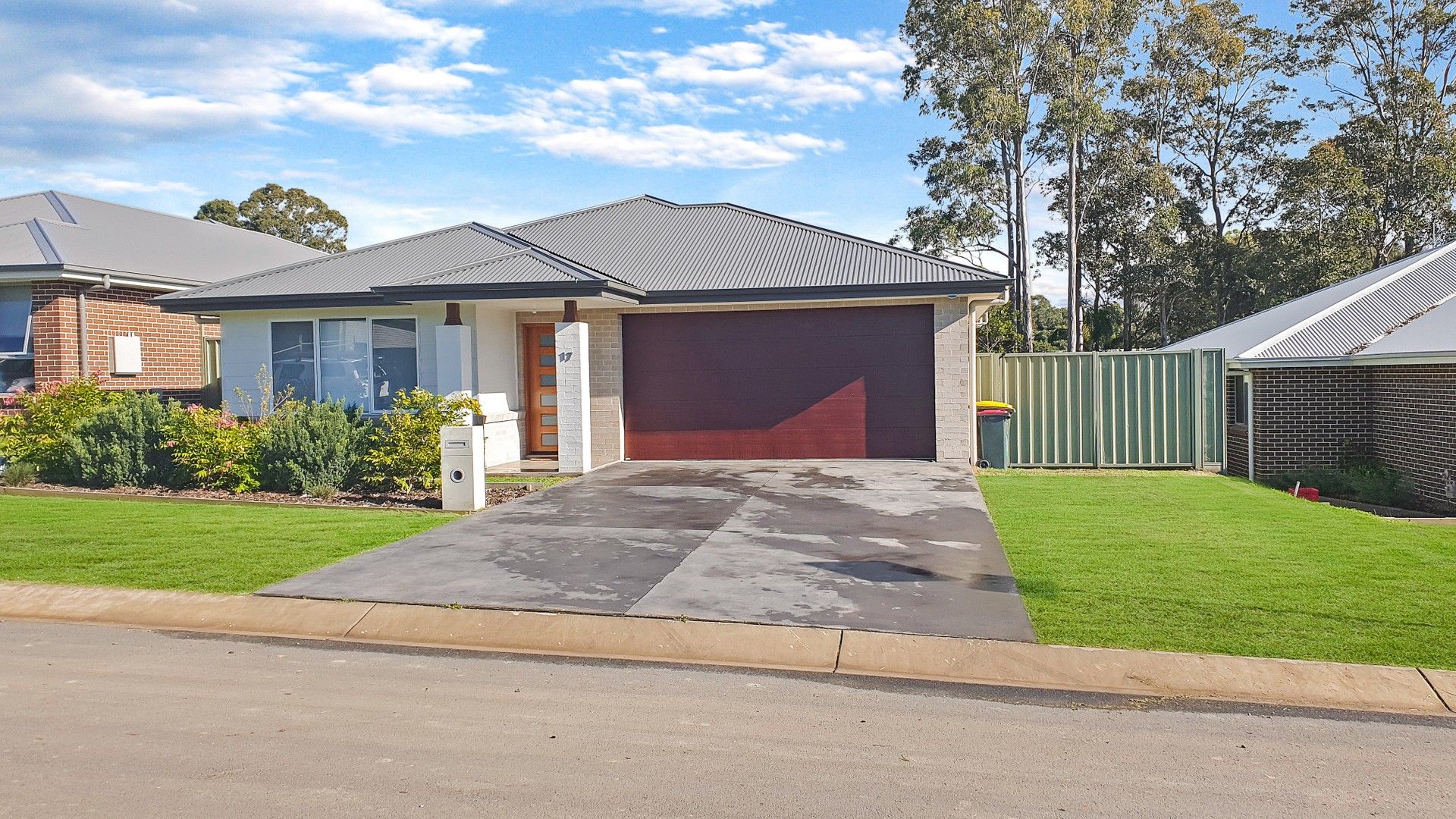 4 bedrooms House in 17 Moresby Street NOWRA NSW, 2541