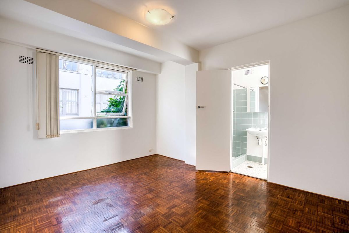 Studio in 4/22-24 Victoria St, ERSKINEVILLE NSW, 2043