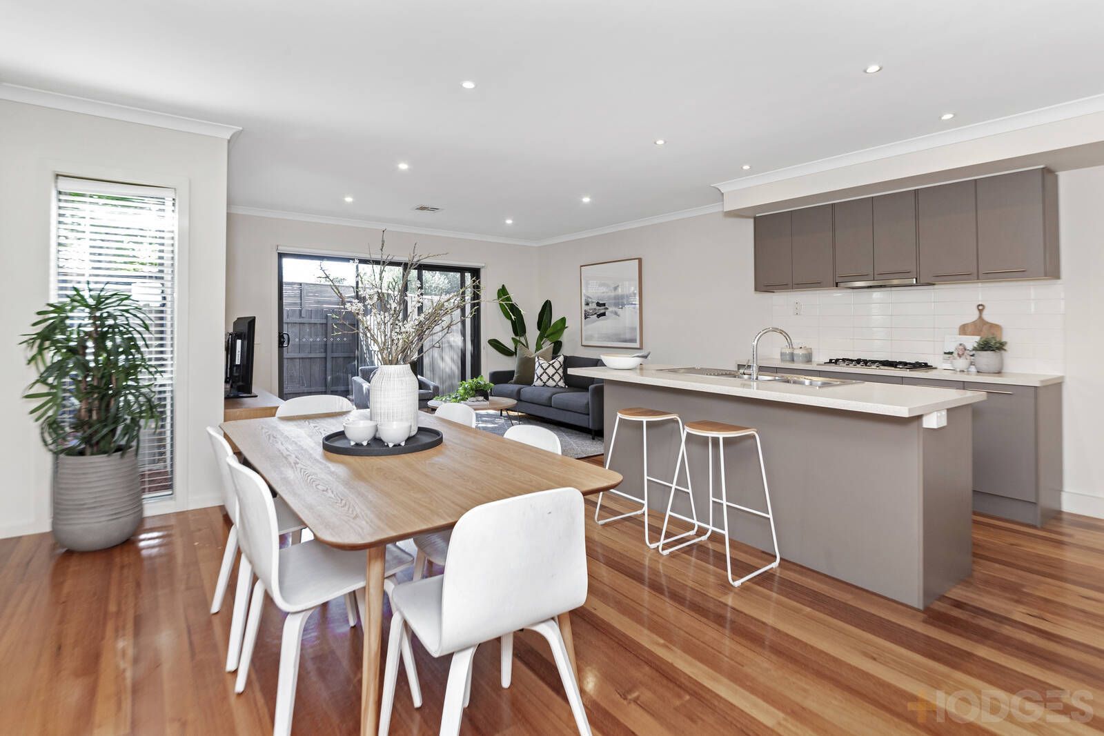 9/2-4 Faulkner Street, Bentleigh VIC 3204, Image 2