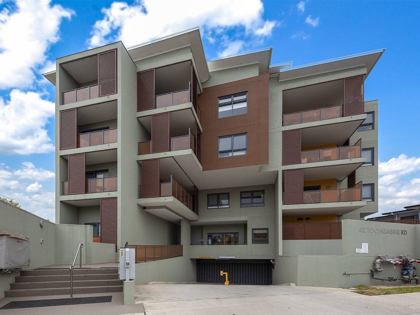 1 bedrooms Apartment / Unit / Flat in 8/42 Toongabbie Road TOONGABBIE NSW, 2146