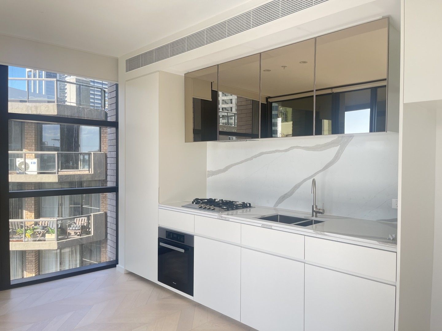 1503/60 Bathurst Street, Sydney NSW 2000, Image 2