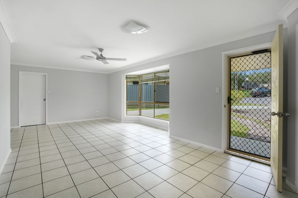 10 Hayman Court, Clinton QLD 4680, Image 2