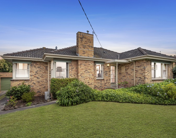 13 Baum Crescent, Highton VIC 3216