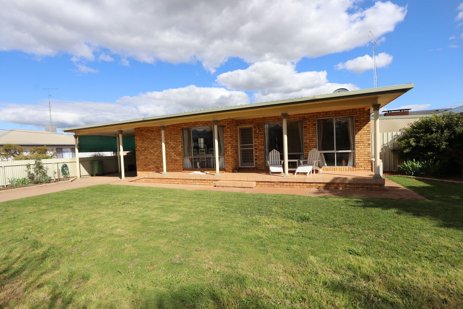 90 Pine Street, West Wyalong Property History & Address Research Domain