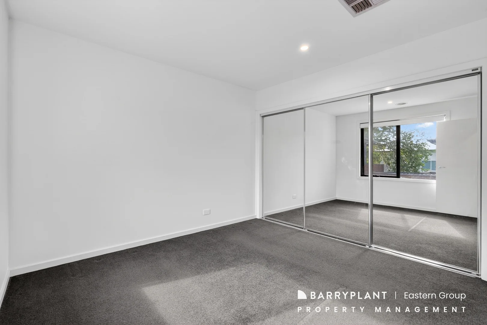 Additional image 7 of 1/33 Shady Grove, Nunawading VIC 3131