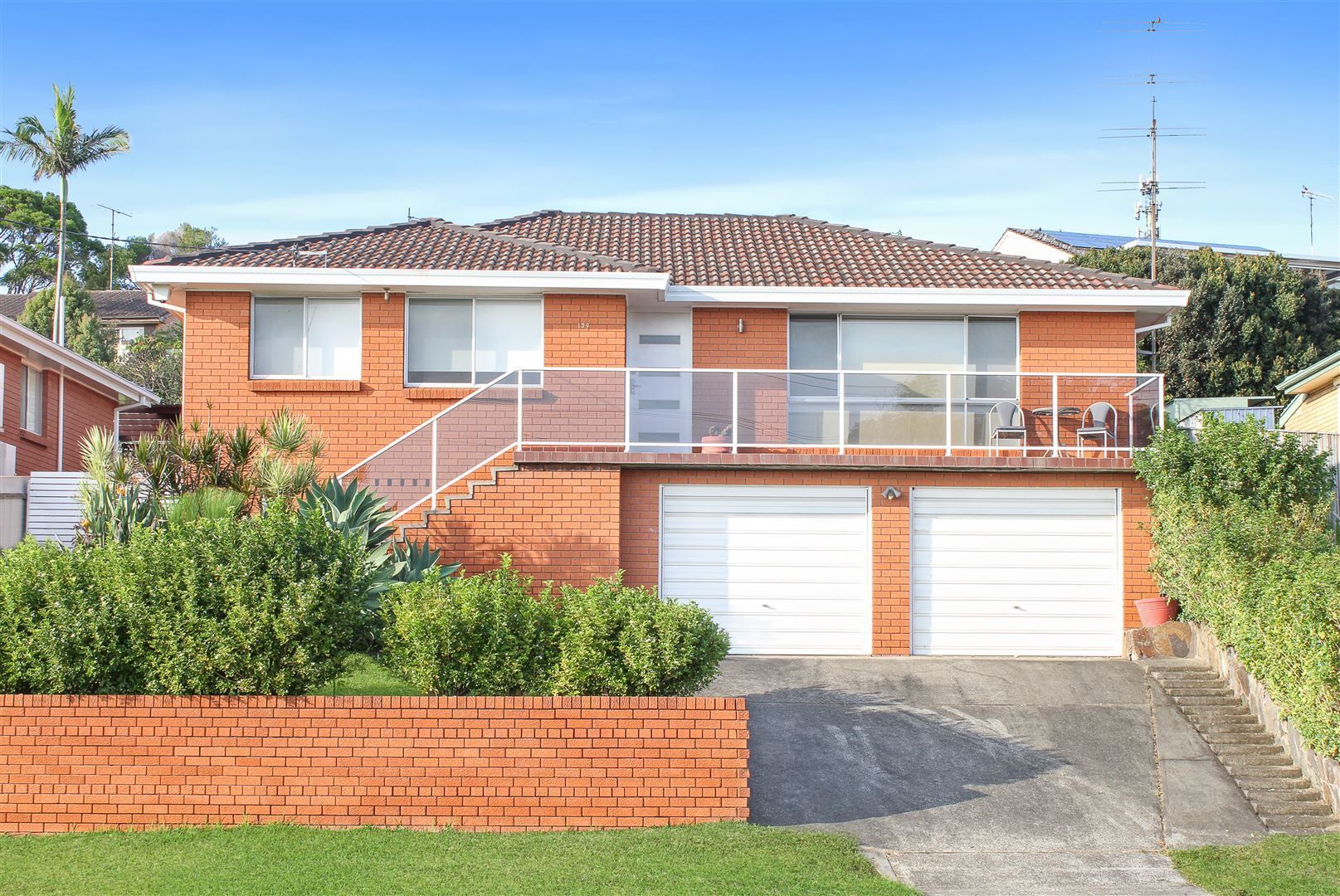 3 bedrooms House in 129 Landy Drive MOUNT WARRIGAL NSW, 2528