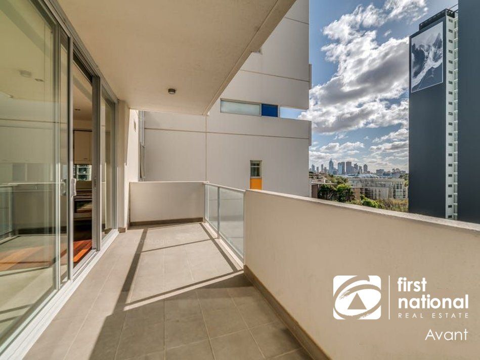 906/12 Yarra Street, South Yarra VIC 3141 Domain
