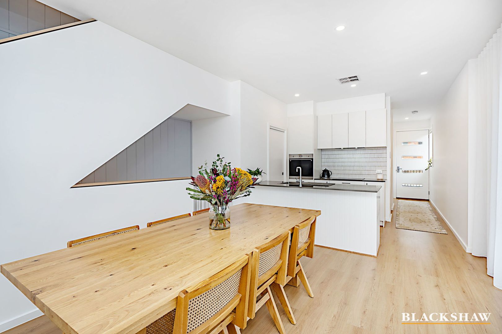 21/2 Eureka Way, Denman Prospect ACT 2611, Image 1