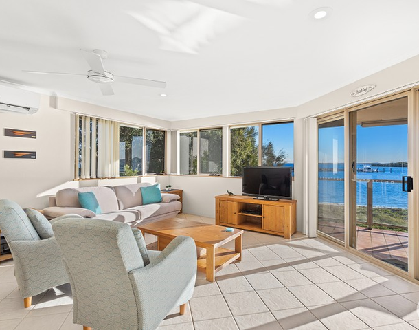 2/40 Sunset Boulevard, Soldiers Point NSW 2317