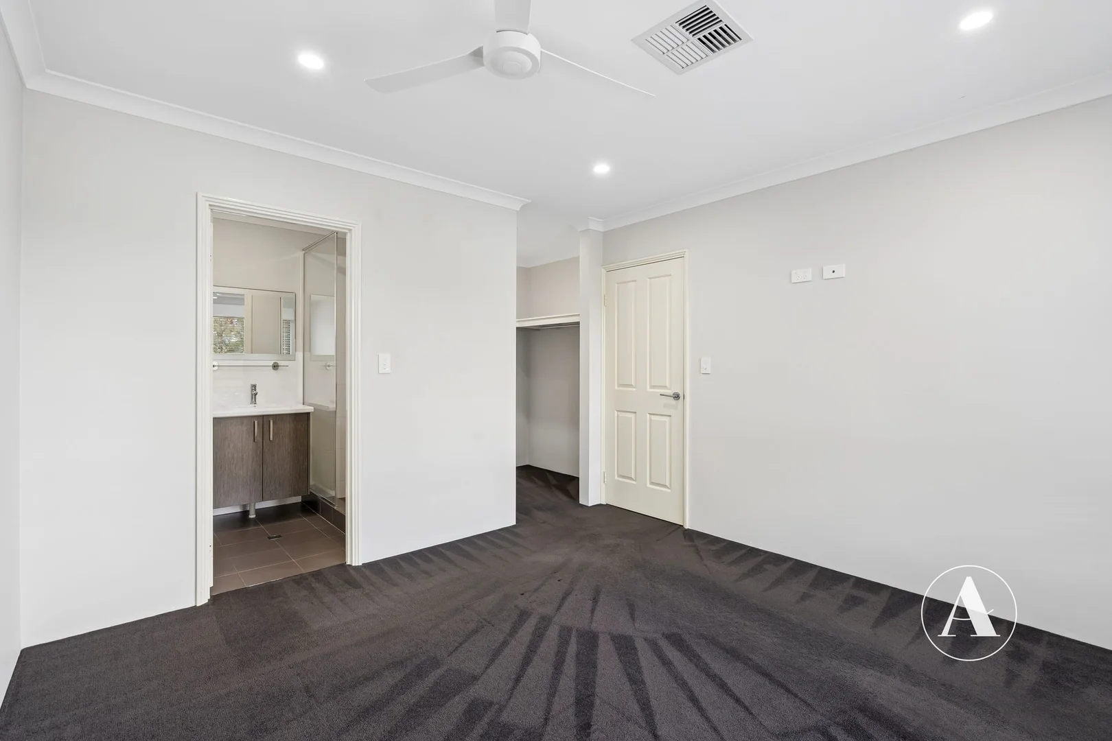 Additional image 11 of 27 Parkhurst Avenue, Hilbert WA 6112