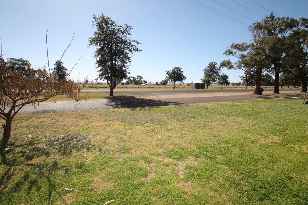 74 Darby Road, Spring Ridge NSW 2343, Image 2