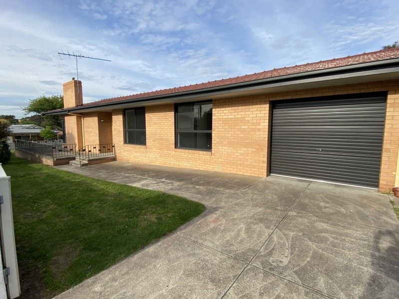 10 Barongarook Drive, Clifton Springs VIC 3222 House For Rent 460