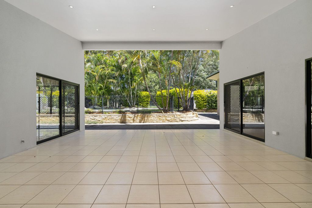 23-25 Triton Ct, Ningi QLD 4511, Image 2