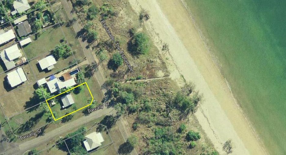 23 Esplanade, Balgal Beach QLD 4816, Image 2