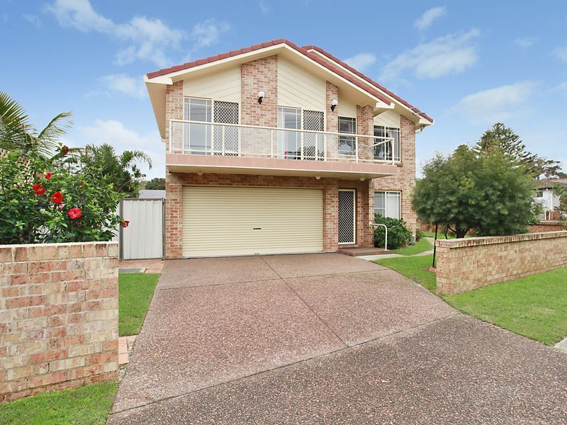 1/16 Crossingham Street, CANTON BEACH NSW 2263, Image 0