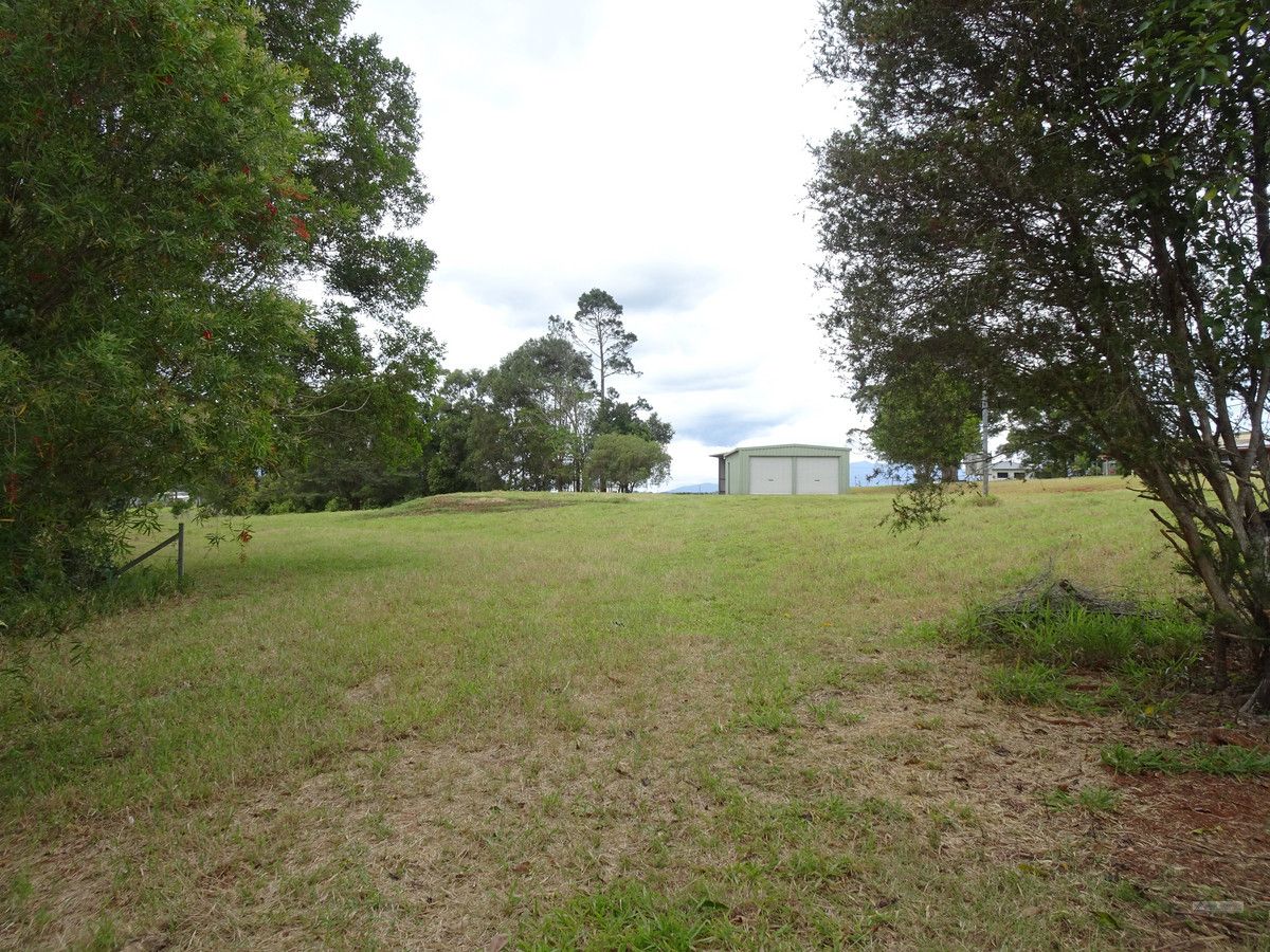 Lake Eacham QLD 4884, Image 0