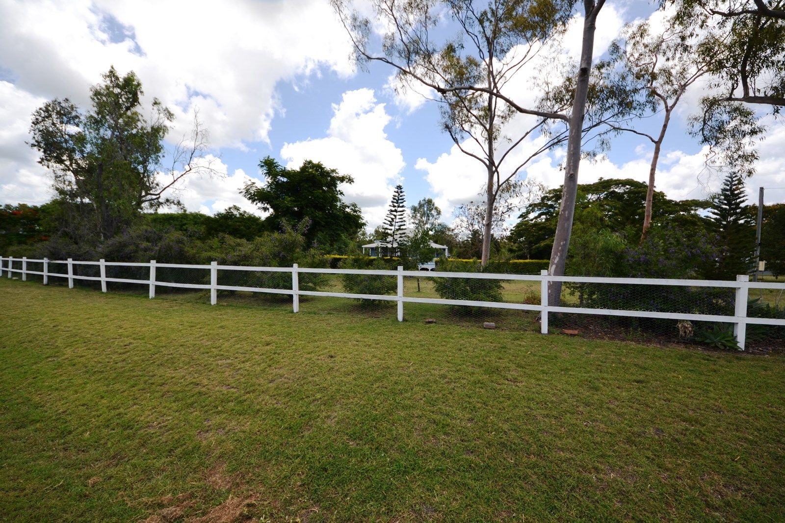 55 Richmont Dr, Bouldercombe QLD 4702, Image 2