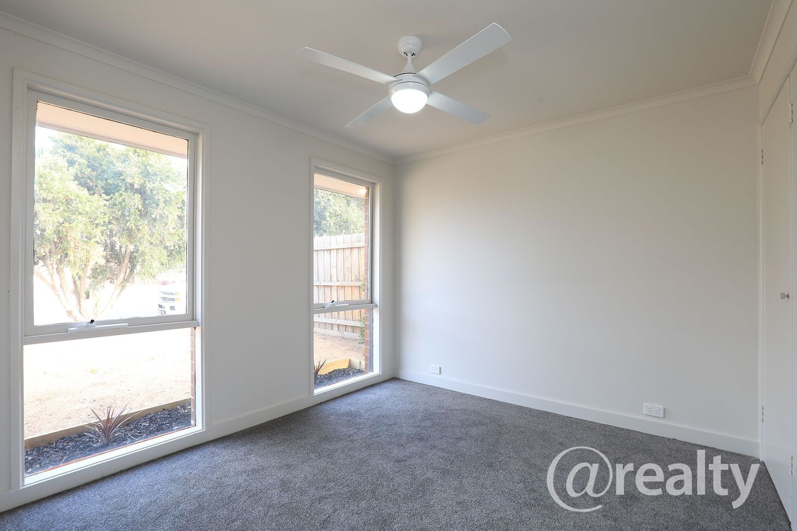 1/10 Maplehurst Avenue, Hoppers Crossing VIC 3029, Image 2