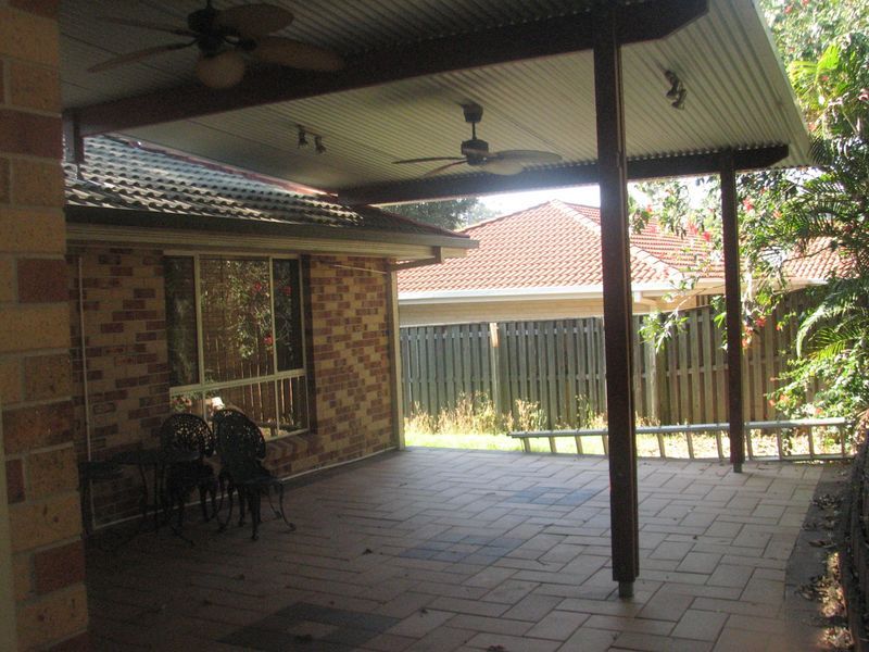 97 Pacific Pines Boulevard, Pacific Pines QLD 4211, Image 2