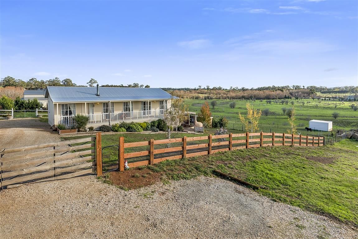 17 Ebden Street, Carlsruhe VIC 3442, Image 0