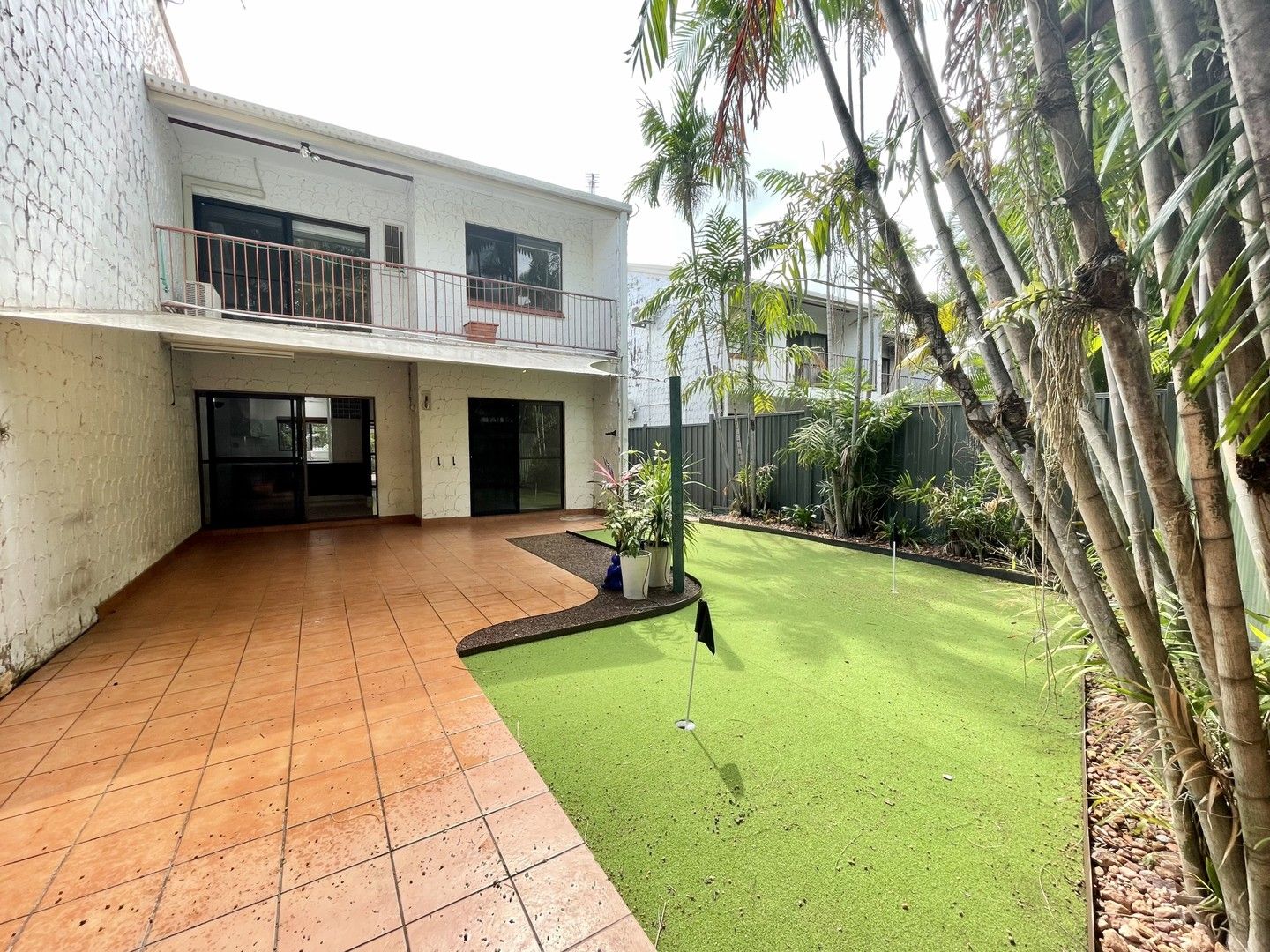 3 bedrooms Townhouse in 3/135 Mitchell Street DARWIN CITY NT, 0800