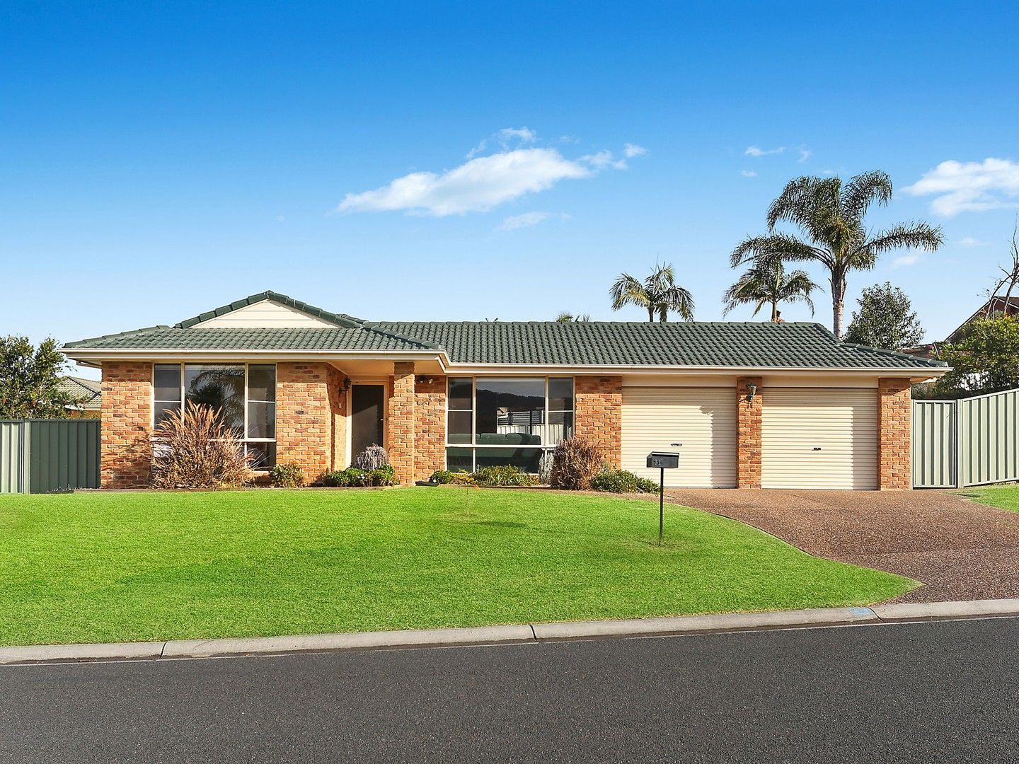 11 Throsby Avenue, Horsley NSW 2530, Image 0