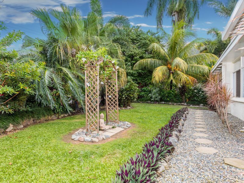 1/62 Veivers Road, Palm Cove QLD 4879, Image 0