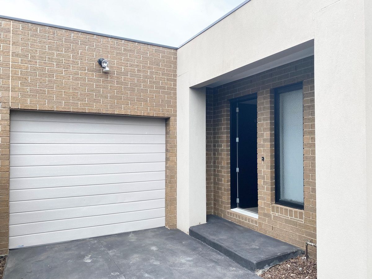 2 bedrooms Apartment / Unit / Flat in 3/45 East Gateway WYNDHAM VALE VIC, 3024