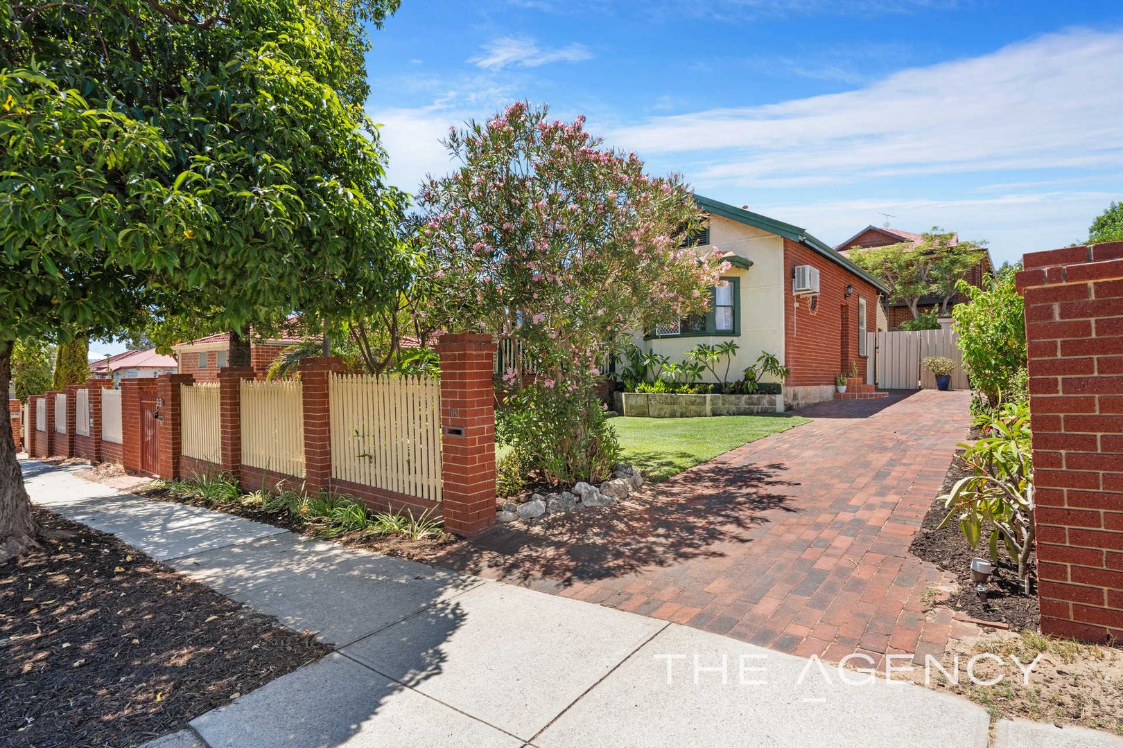 98 Duke Street, Scarborough WA 6019, Image 2