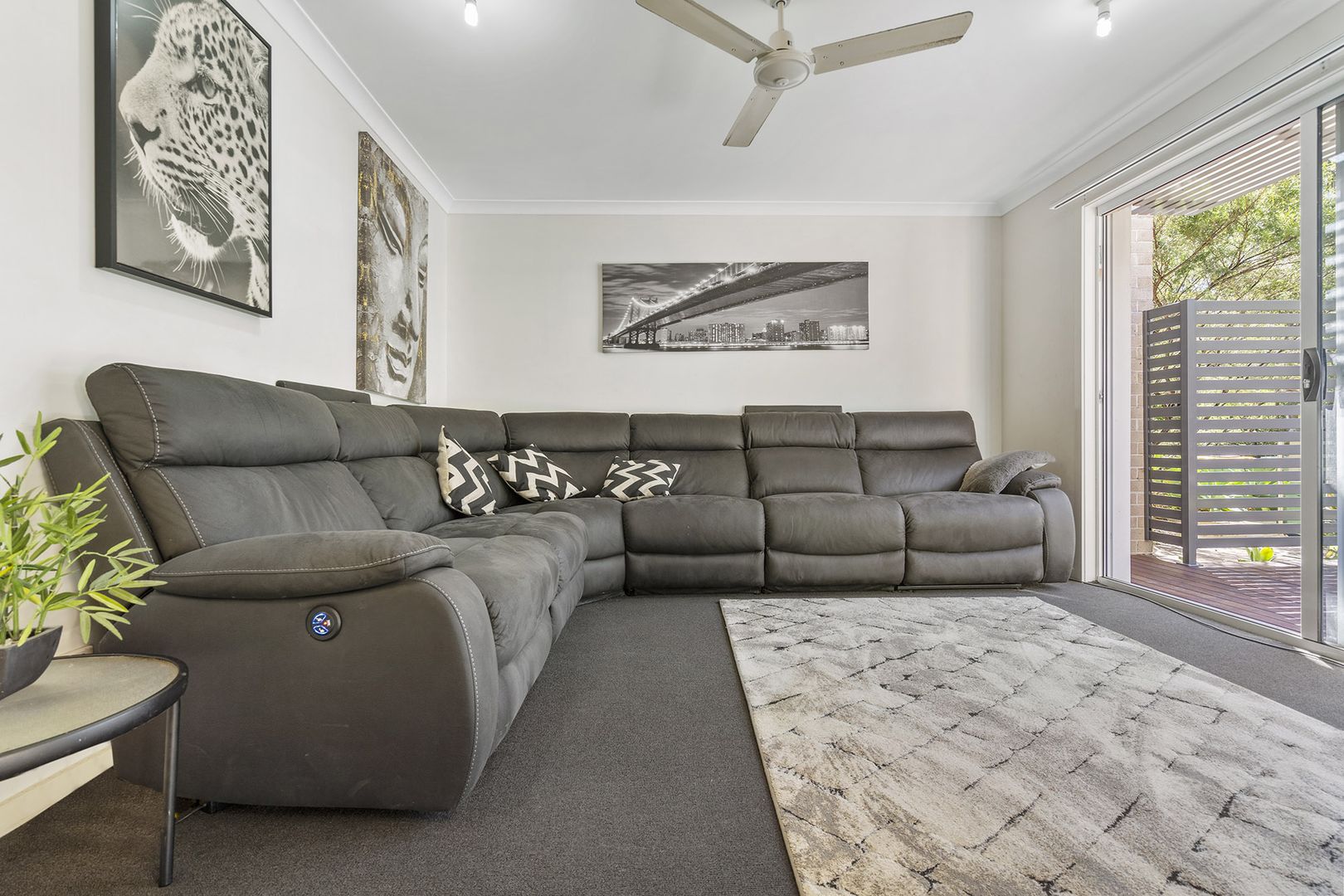 3/30 Moonie Drive, Coomera QLD 4209, Image 2