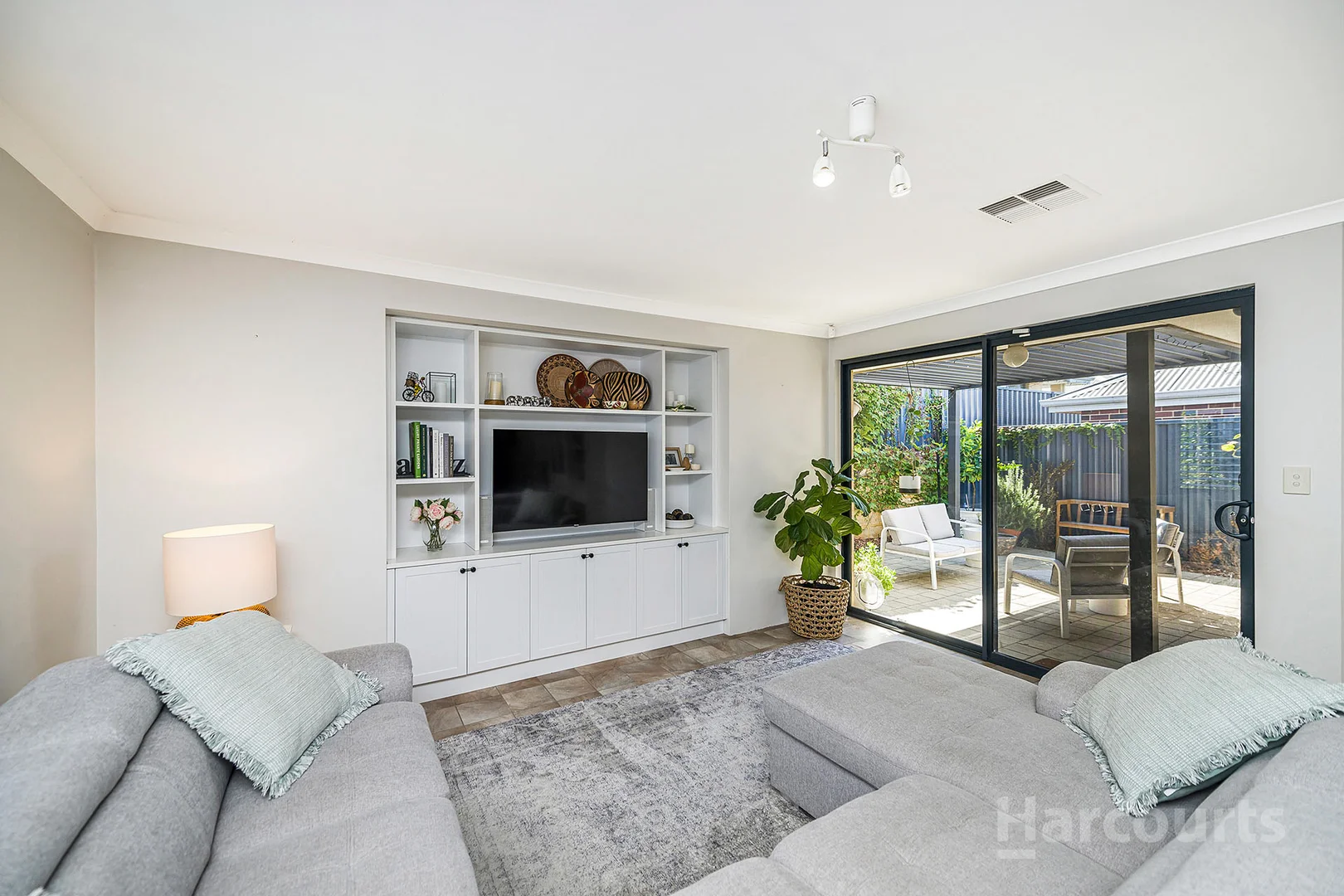 Additional image 26 of 23 Cabernet Loop, Pearsall WA 6065