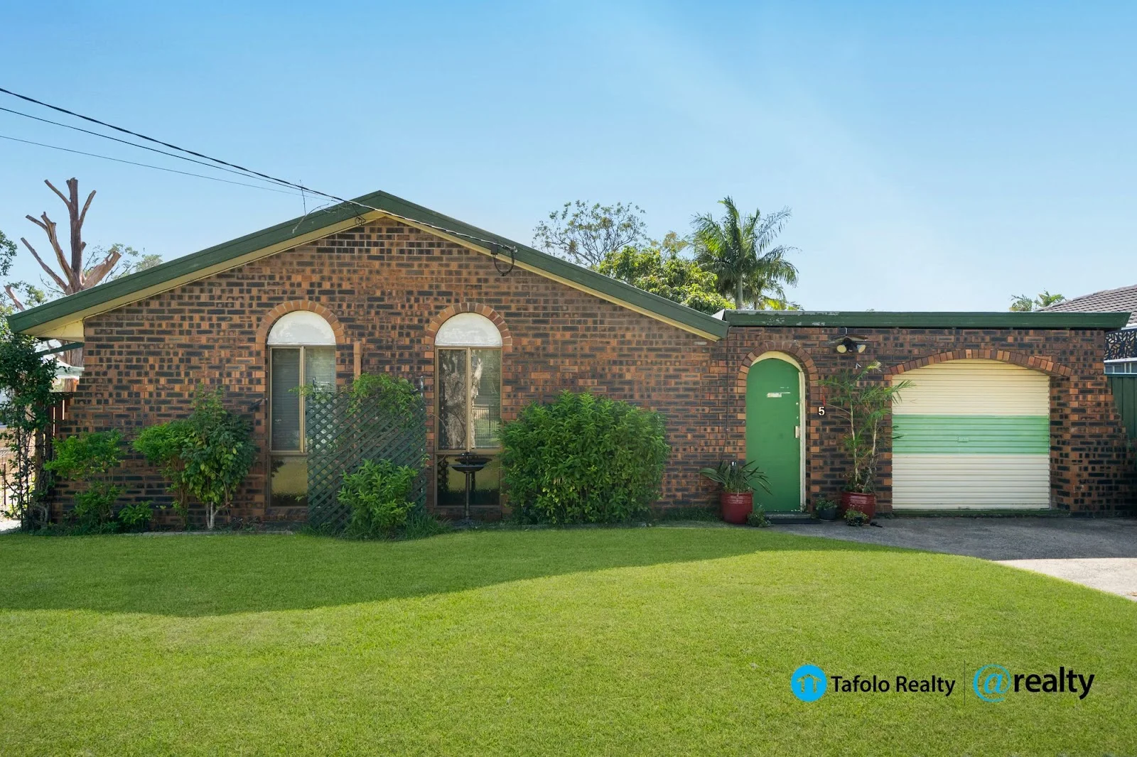5 Rhoades Street, Capalaba QLD 4157