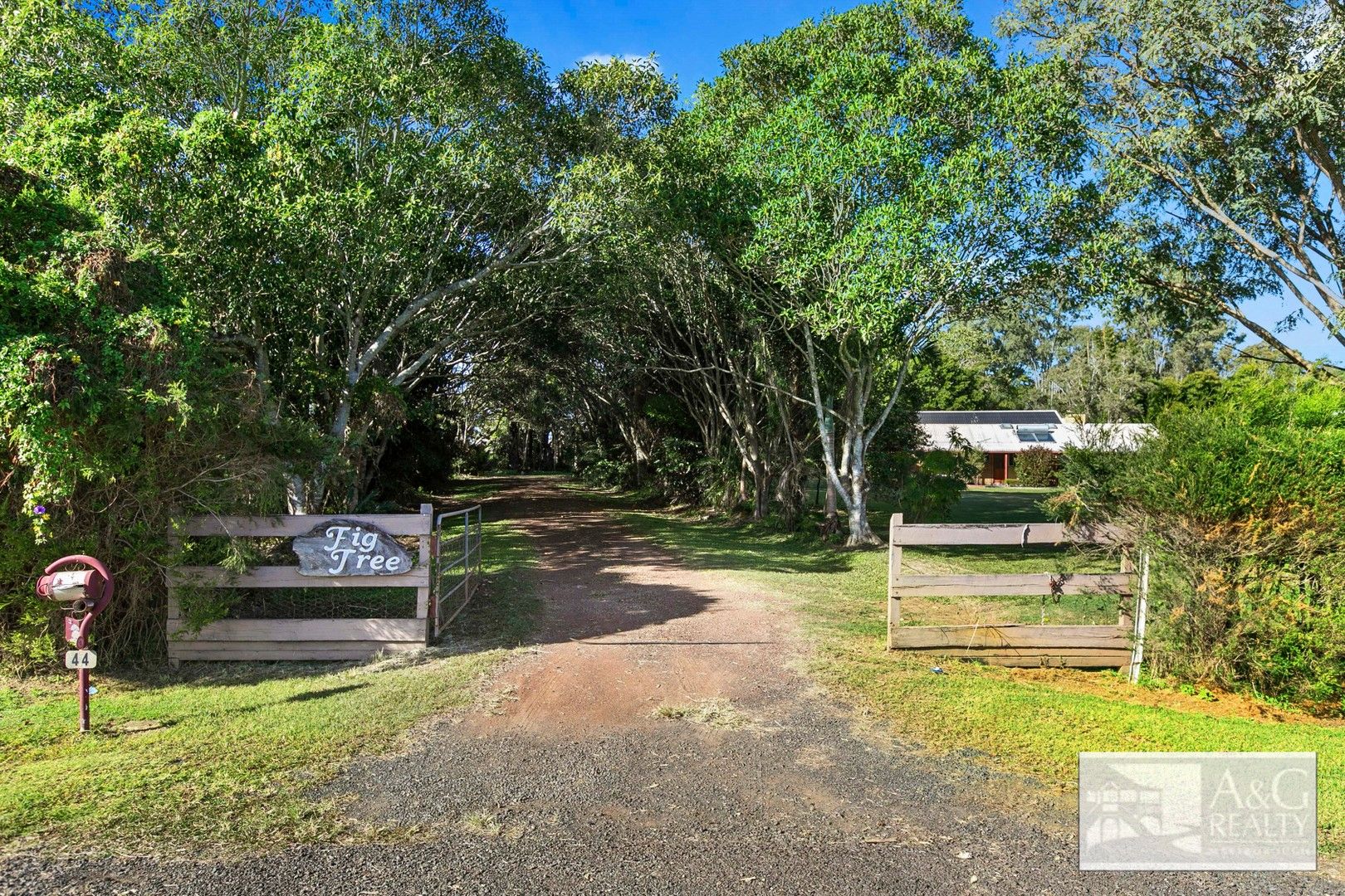 44 Walkers Point Rd, Granville QLD 4650, Image 0
