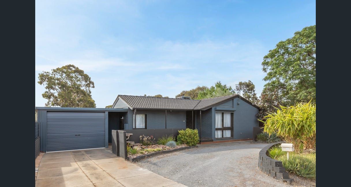 3 bedrooms House in 35 Currawong Crescent CRAIGMORE SA, 5114
