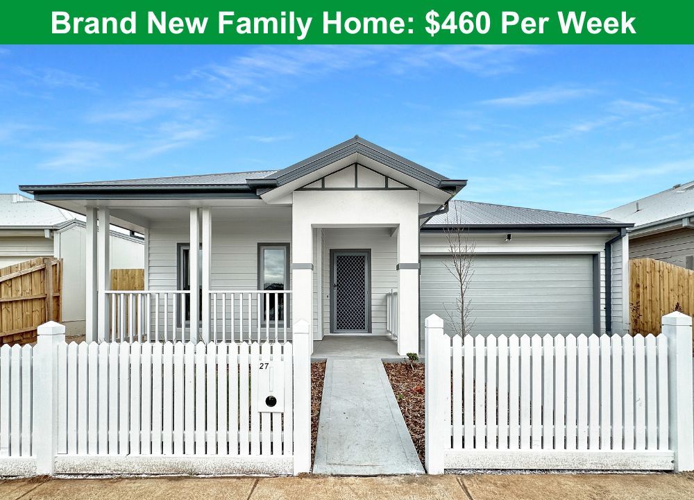 4 bedrooms House in 27 Mitiamo Street EYNESBURY VIC, 3338