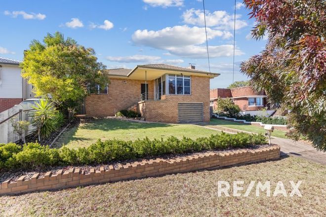 Picture of 48 Commins Street, JUNEE NSW 2663