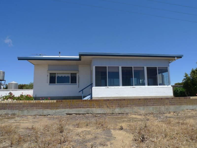 19 Black Point Road, Black Point SA 5571, Image 0