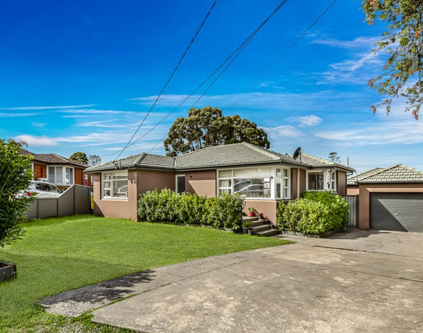 5 Janice Avenue, Smithfield NSW 2164