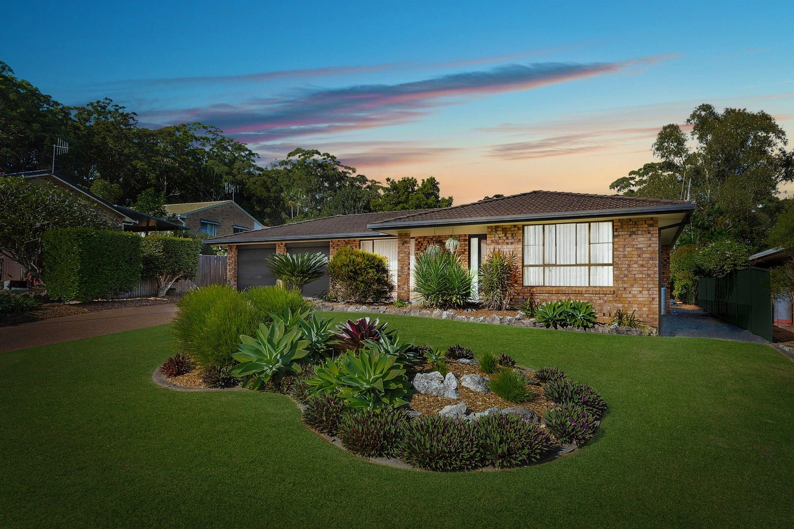 3 bedrooms House in 27 Cattle Brook Road PORT MACQUARIE NSW, 2444