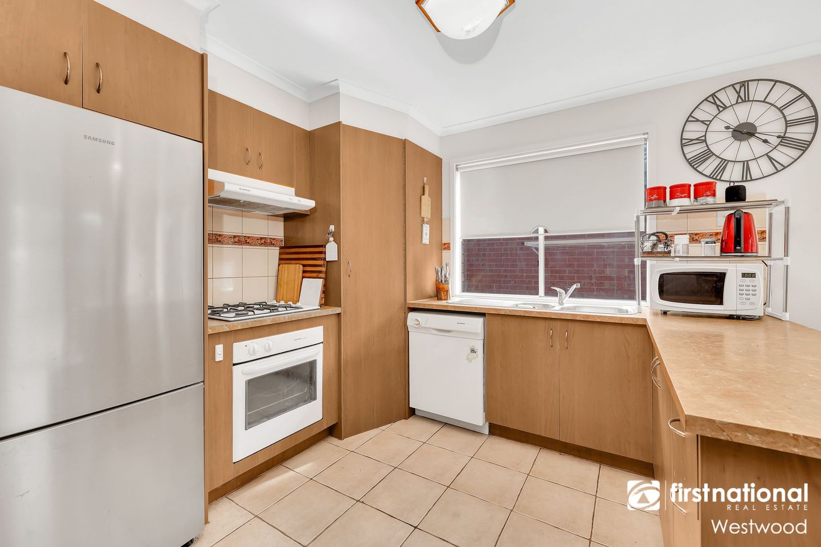 14 Scherbourg Place, Hoppers Crossing VIC 3029, Image 2