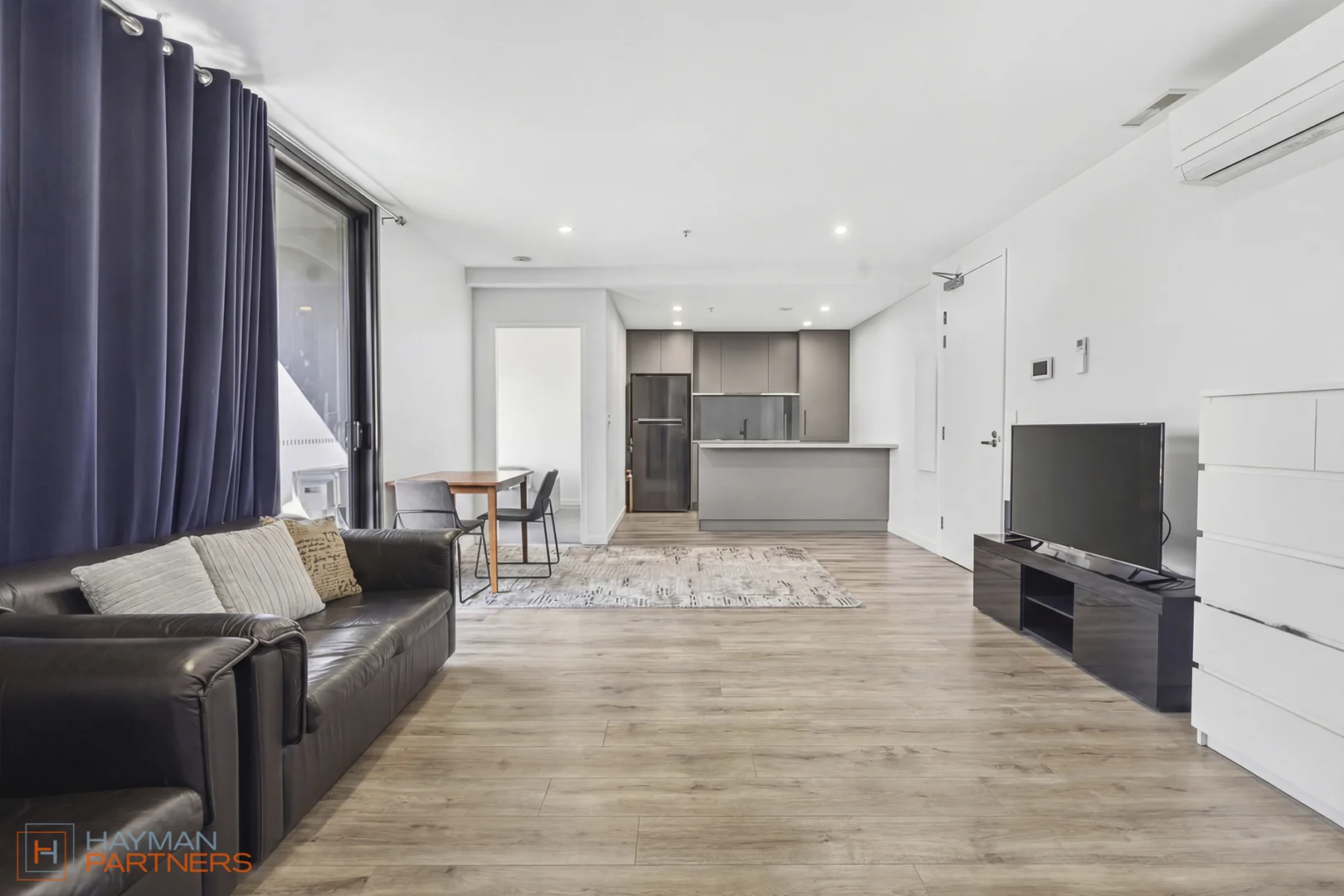 Additional image 3 of 610/49 Furzer Street, Phillip ACT 2606