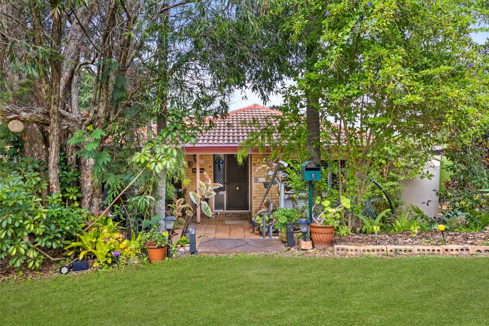 1 Orion Avenue, Eatons Hill QLD 4037 Domain