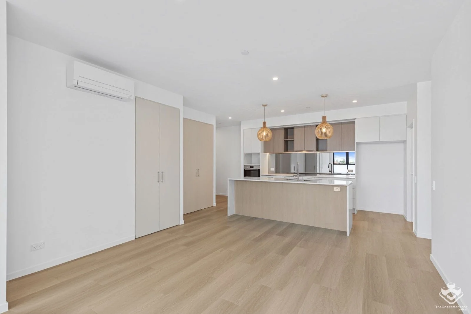 Additional image 2 of 4205/7 Ross Court, Cleveland QLD 4163