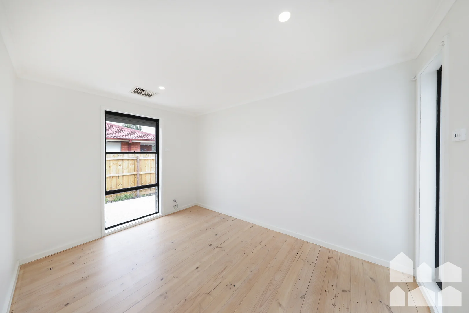 Additional image 7 of 11 Valentine Crescent, Sunshine West VIC 3020